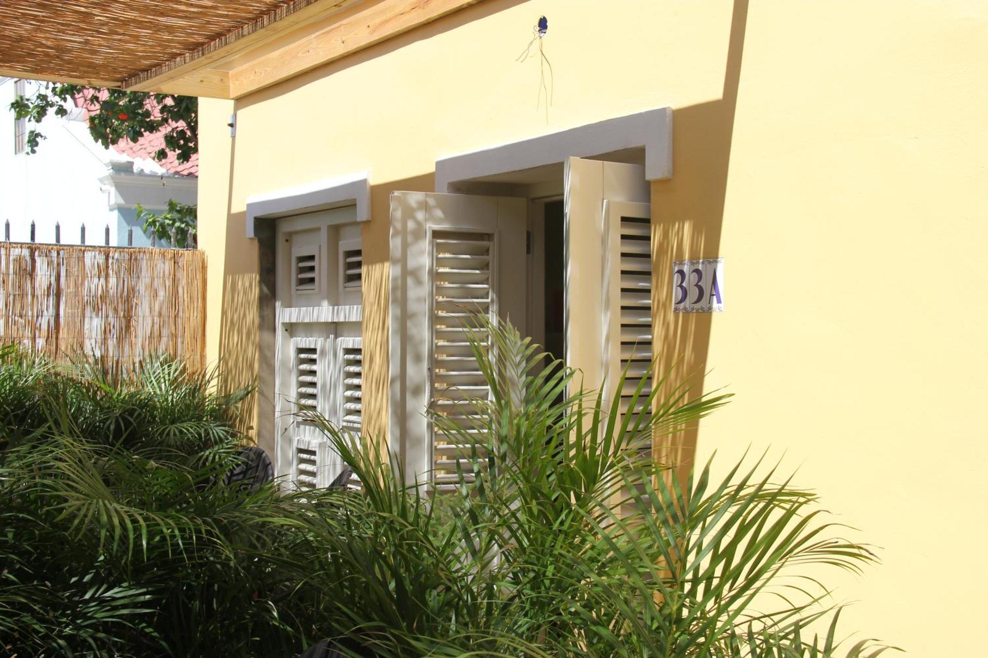 Curacao Gardens Apartment Willemstad Ngoại thất bức ảnh